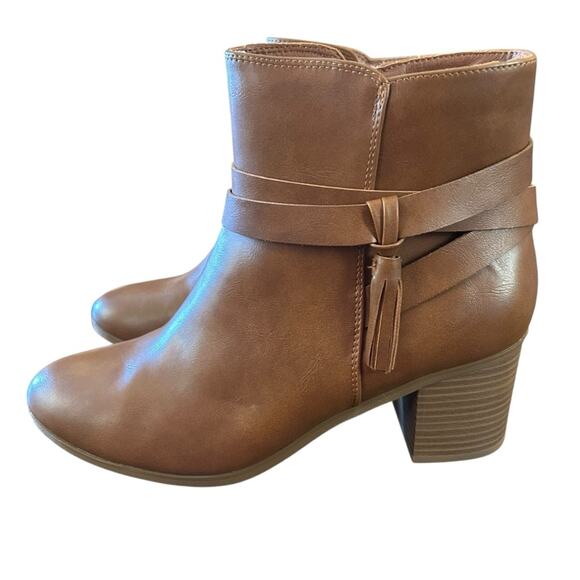 Style & Co Catrionaa Tassel Detail Boho Western Booties NEW Size 11 - Picture 6 of 10